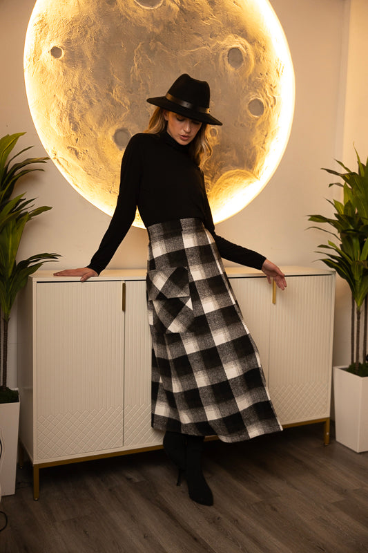 B&W Plaid Skirt