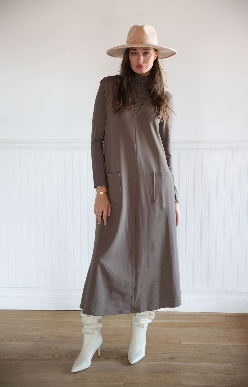 Portia Ponte Jumper - Taupe