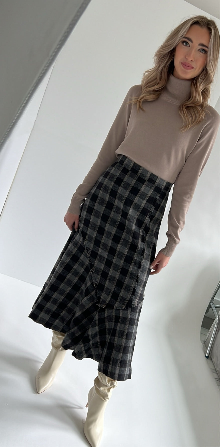 Grey Jane Plaid